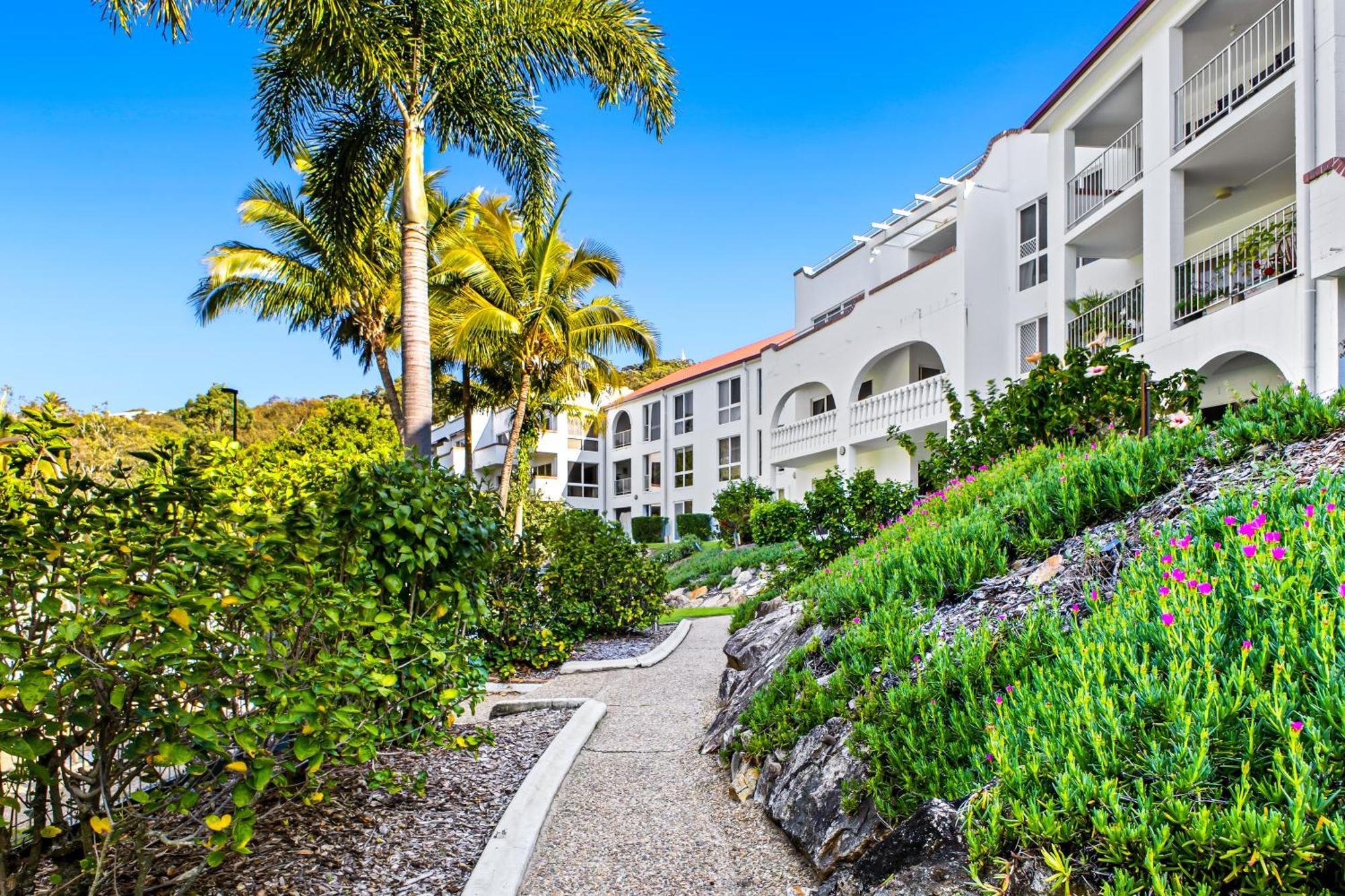 The Islander Hotel Point Lookout Bagian luar foto