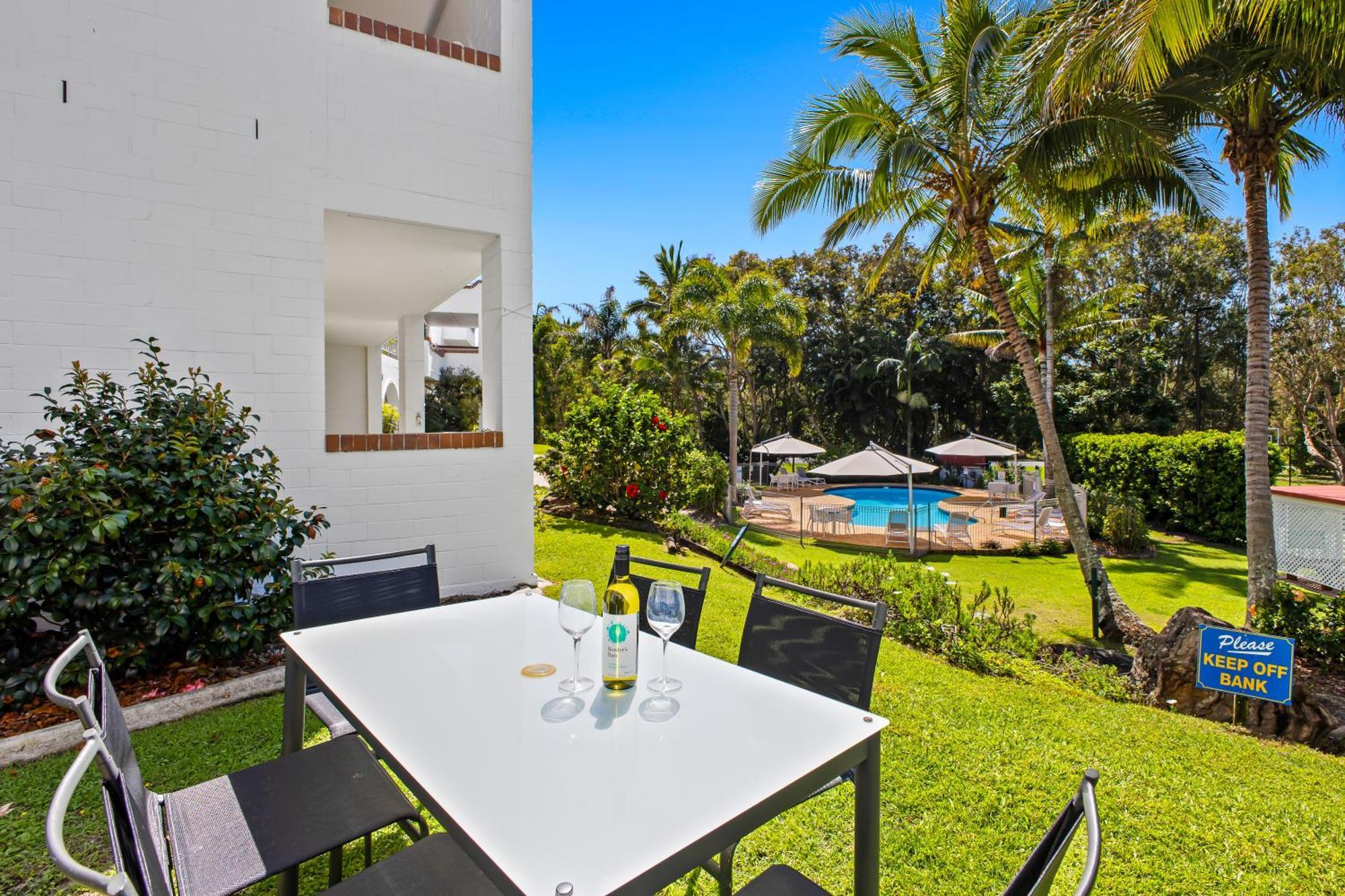 The Islander Hotel Point Lookout Bagian luar foto